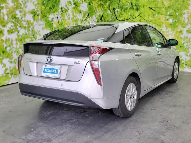 プリウス1.8 S セーフティ プラス