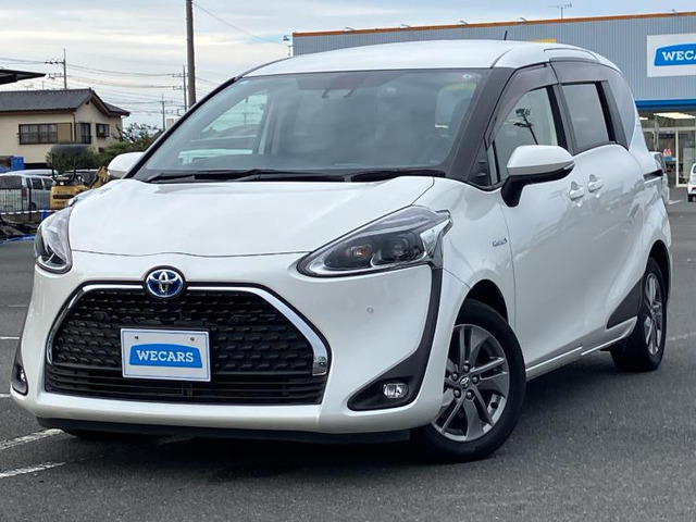 シエンタハイブリッド 1.5 G クエロ