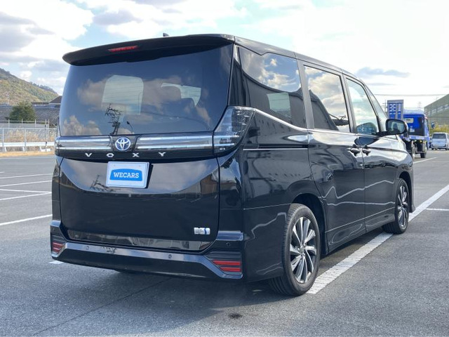 ヴォクシー1.8 ハイブリッド S-Z