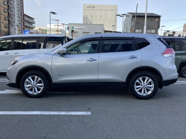 エクストレイル2.0 20X ハイブリッド エマージェンシーブレーキパッケージ 4WD