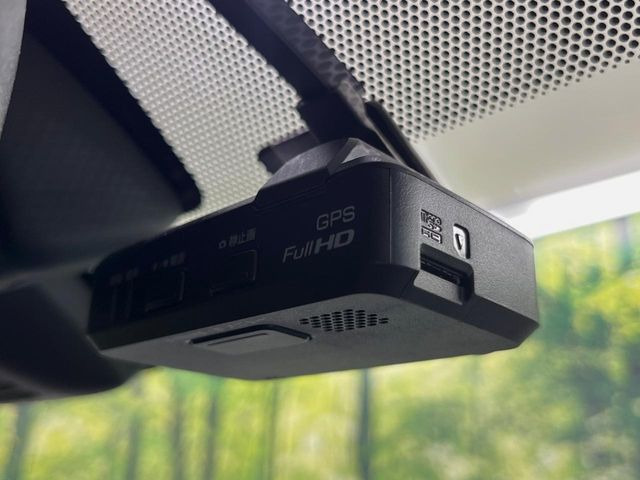 �y�h���C�u���R�[�_�[�z���S�E���S�ȃJ�[���C�t�ɕK�{�̃h���C�u���R�[�_�[�𑕔�!���s���͂������A������^�]�⎖�̂ɑ��������ۂ̏󋵂��f���ŋL�^���A����̃��X�N�ɔ����܂��B