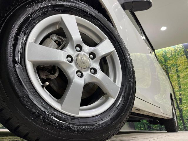 �y15�C���`�A���~�z�C�[���z�O�ςɃ}�b�`�����A���~�z�C�[���𑕒����Ă���܂��B�e��A���~�z�C�[����A�X�^�b�h���X�^�C�����戵�����Ă���܂��B���񂲑��k����������