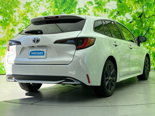 カローラツーリング1.8 ハイブリッド W×B