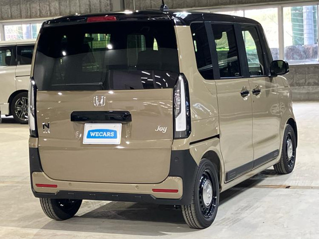 N-BOXジョイ 2トーン