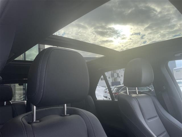 GLE400d 4マチック スポーツ 4WD