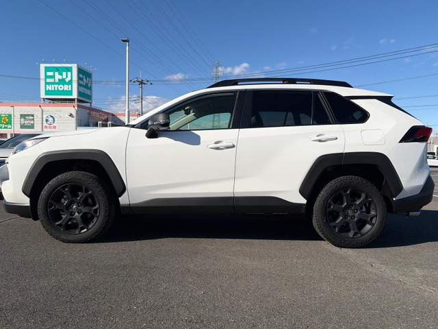 RAV42.0 アドベンチャー オフロードパッケージ II 4WD