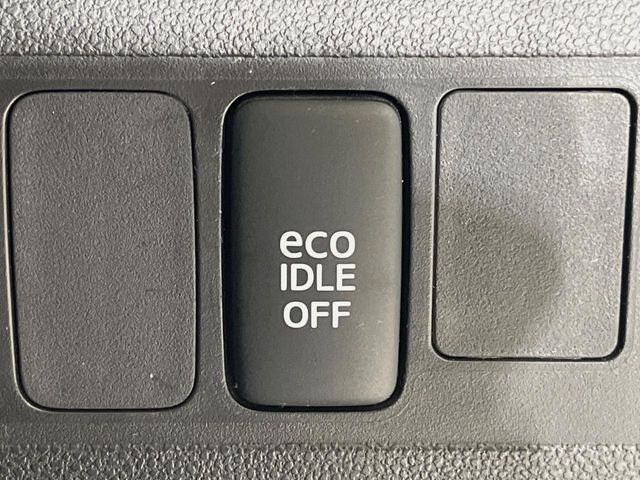 �y�A�C�h�����O�X�g�b�v�z�ԐM����a�؂Œ�Ԃ����ۂɃG���W�����~���A���ʂȔR���̏����}���܂��B�R��������ی�ɂȂ���@�\��G���W���̓u���[�L�𗣂��΍Ďn�����܂��B