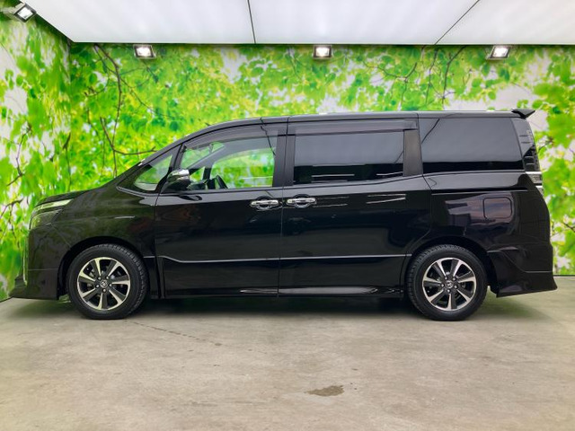 ヴォクシー2.0 ZS 煌III