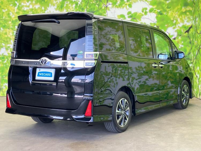 ヴォクシー2.0 ZS 煌