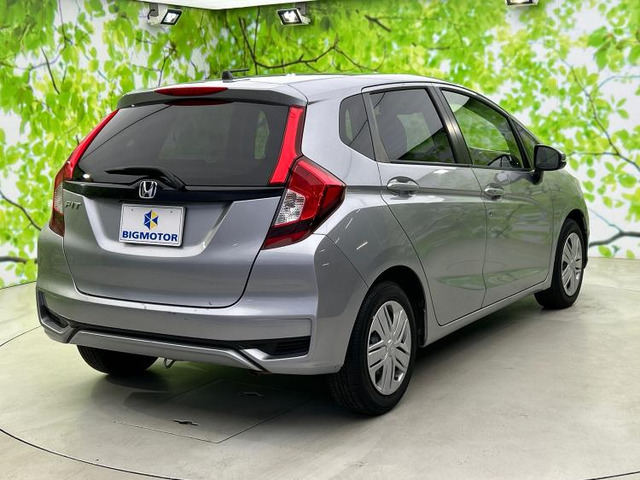 フィット1.3 13G F