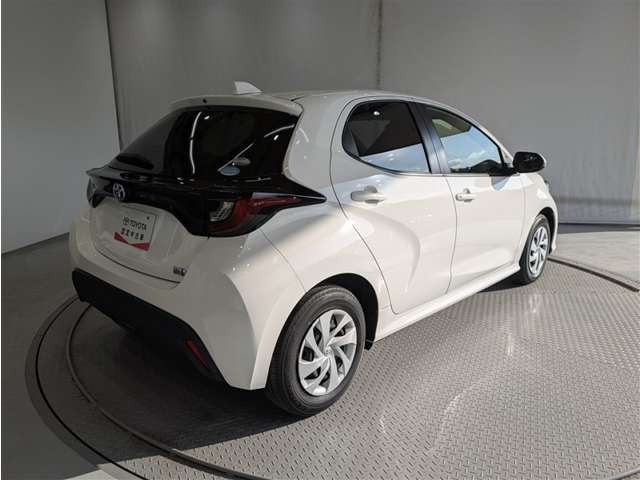 ヤリス1.5 ハイブリッド G