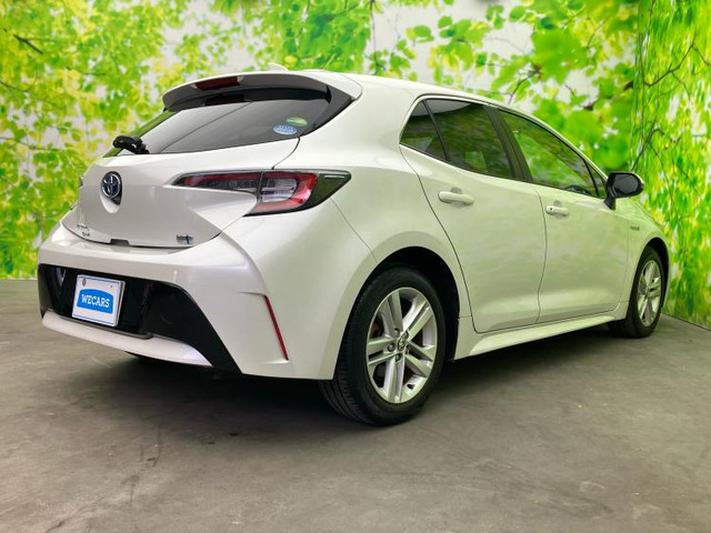 カローラスポーツ1.8 ハイブリッド G