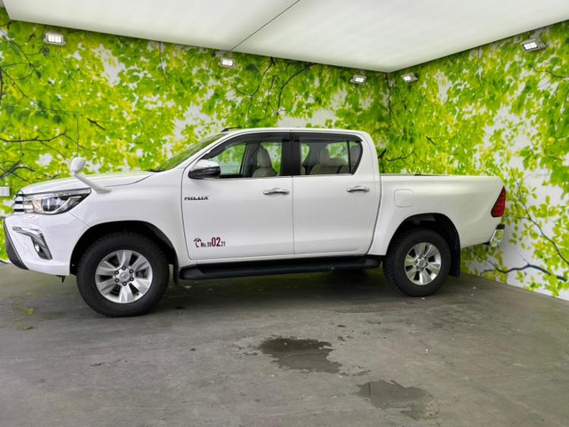 ハイラックス2.4 Z ディーゼル 4WD