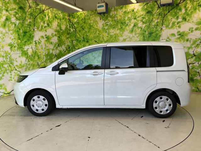 フリード1.5 e:HEV エアー