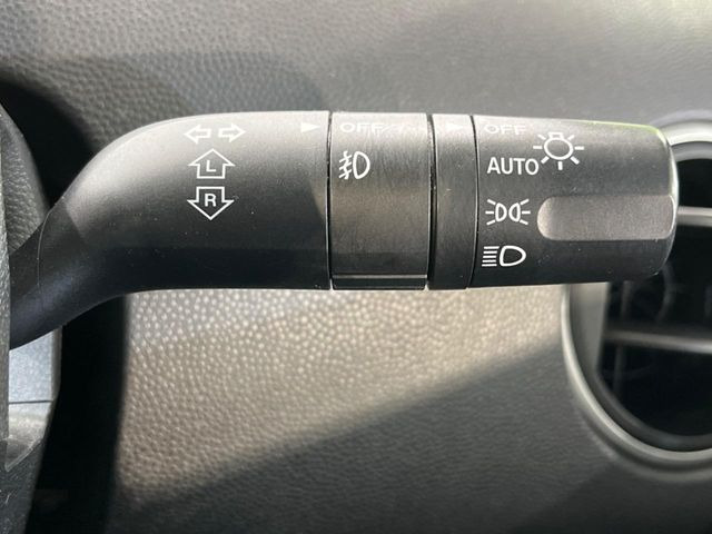 �y�I�[�g���C�g�z����̖��邳�ɉ����Ď����Ńw�b�h���C�g�̓_���E�������ł���@�\�ł�!���C�g�̕t���Y��E�����Y��Ȃǂ������Ȃ�A�J�̓���[���̑��s�����S!�g���l���ʉߎ����֗��ł��ˁ�