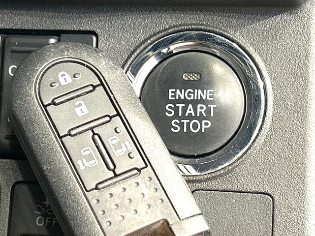 �y�L�[�t���[�V�X�e���z�J�o����|�P�b�g�ɓ��ꂽ�܂܂ł��h�A�̎{���E�������\�ȃX�}�[�g�L�[�𑕔��B�G���W���̃I���E�I�t�����J�M�����o���K�v����������Ƃ��Ă��֗��ł���