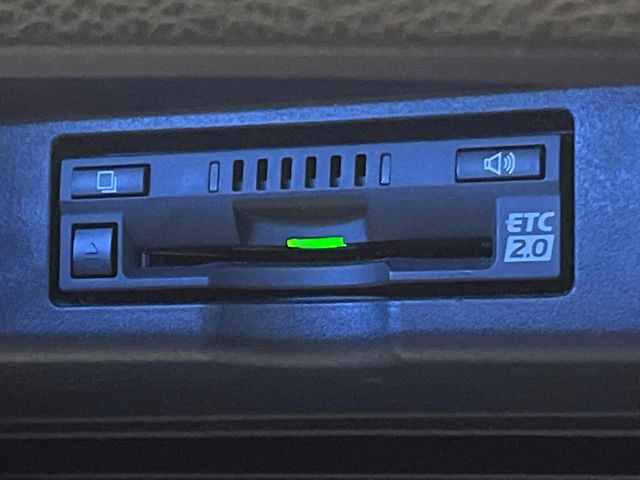 【ETC】高速道路の料金所をストレスなく通過!話題のスポットやサービスエリアに多い「スマートIC」利用時は必須のアイテムです。当店でセットアップを実施、ご納車当日からすぐにご利用いただけます!