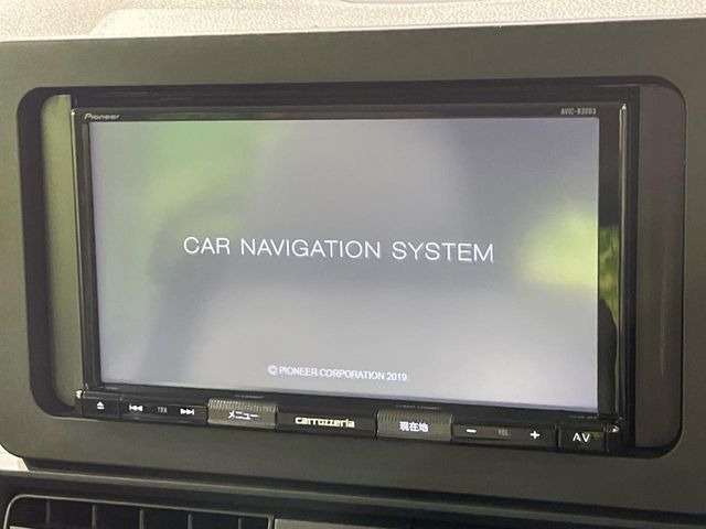 �y�i�r�Q�[�V�����z�g���₷���i�r�ŖړI�n�܂ł�������ē����Ă���܂��B�e��I�[�f�B�I�Đ��@�\���[�����Ă���A���Ԃ̉^�]������Ɋy�����Ȃ�܂�!!