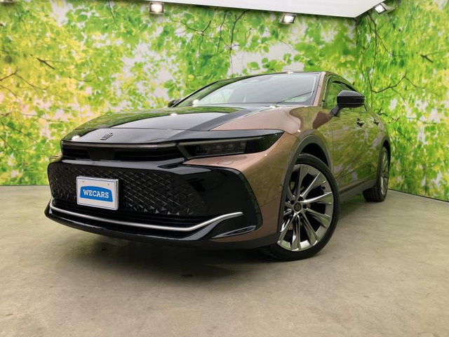 クラウンクロスオーバー2.5 G アドバンスト レザー パッケージ E-Four 4WD