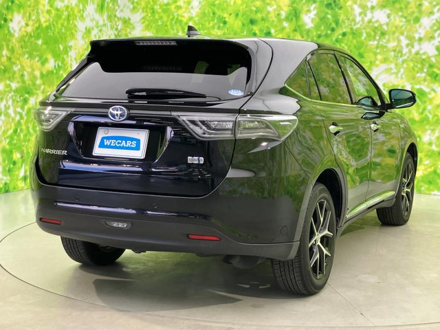 ハリアー2.5 ハイブリッド E-Four プレミアム アドバンスドパッケージ スタイルアッシュ 4WD