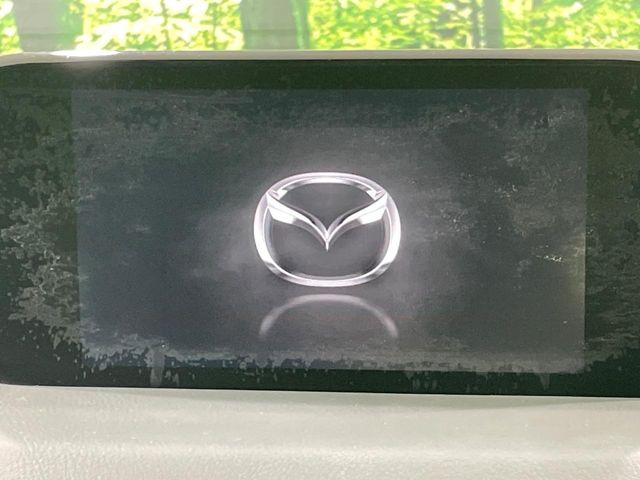 �y�}�c�_�R�l�N�g�i�r�z�ԓ��̕��͋C�Ƀ}�b�`������̌^�^�C�v�̃i�r�B�e����q�ݒ��Bluetooth�Đ����A�l�X�ȋ@�\���y���߂܂��B�����I�ȃ_�C�������삪�\�ŁA�g��������ǍD�ł��B