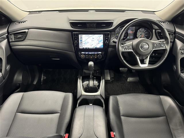 エクストレイル2.0 20Xi 4WD