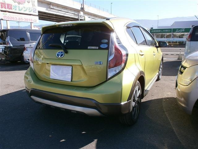 アクア1.5 X-URBAN