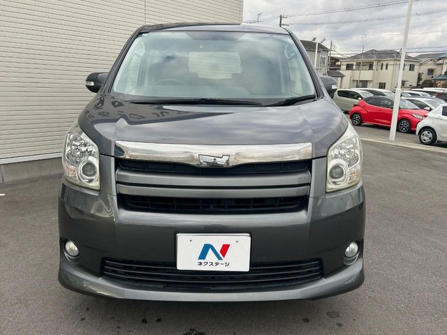 ���Ђł́A�S�ԁw�C�����Ȃ��x�̂��Ԃ̂ݎ�舵���Ă���܂��B��C�o�C���[�ɂ�錵�I�����d����̌�A���Ɍ�̎ԗ��`�F�b�N���s���A�l�N�X�e�[�W���F�肵�����i���Ȓ��ÎԂ����񋟂��Ă���܂��B