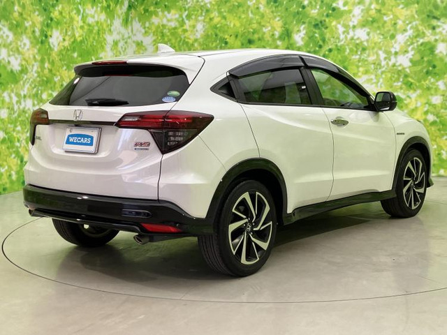 ヴェゼル1.5 ハイブリッド RS ホンダセンシング