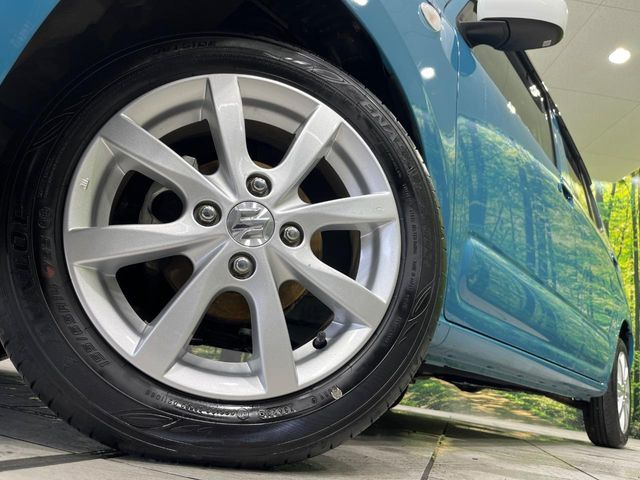 �y����14�C���`�A���~�z�C�[���z�O�ςɃ}�b�`���������A���~�z�C�[���𑕒����Ă���܂��B�e��ЊO�A���~�z�C�[����A�X�^�b�h���X�^�C�����戵�����Ă���܂��B���񂲑��k����������