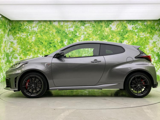 GRヤリス1.6 RZ ハイ パフォーマンス 4WD