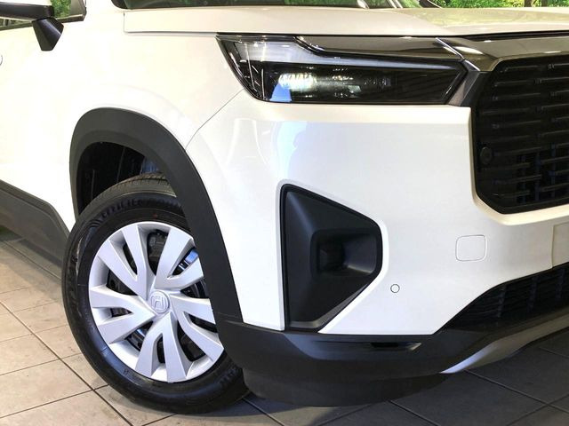 �yLED�w�b�h���C�g�z���V����ԑ��s�����ǍD�Ȏ��E���m�ۂ����S���ĉ^�]�ł��鍂�P�xLED�w�b�h���C�g�𑕔�!�_�����x�������A����d�͂��}�����Ă��܂��B