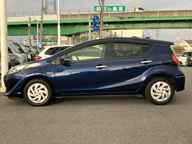 アクア1.5 S スタイルブラック