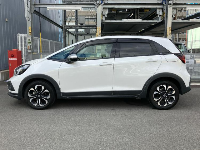 フィット1.5 e:HEV クロスター