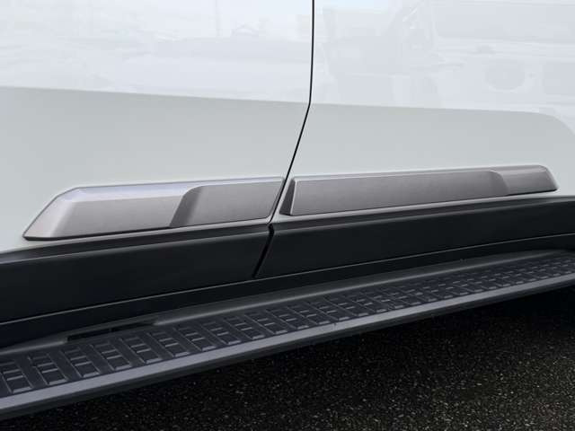 �y�I�v�V�����z���f���X�^�T�C�h���[���B