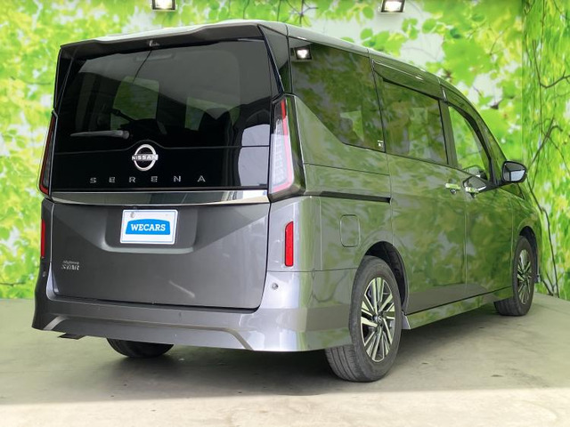 セレナ2.0 ハイウェイスターV Vセレクション