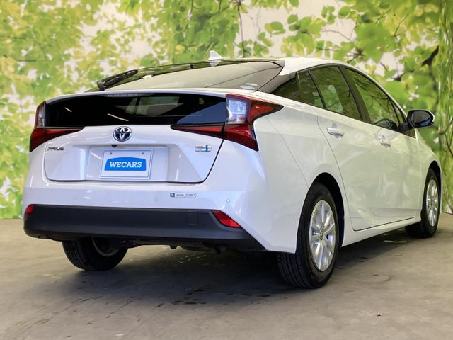 プリウス1.8 S セーフティ プラスII