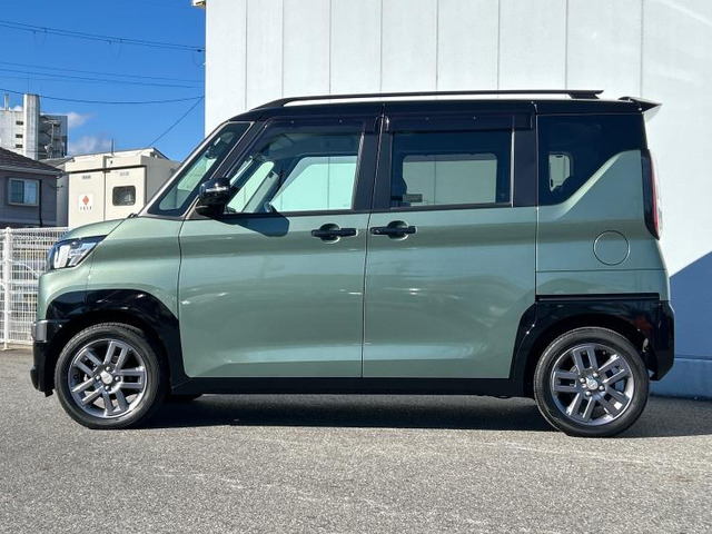 デリカミニT プレミアム 4WD