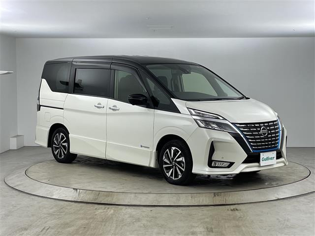 セレナ1.2 e-POWER ハイウェイスターV