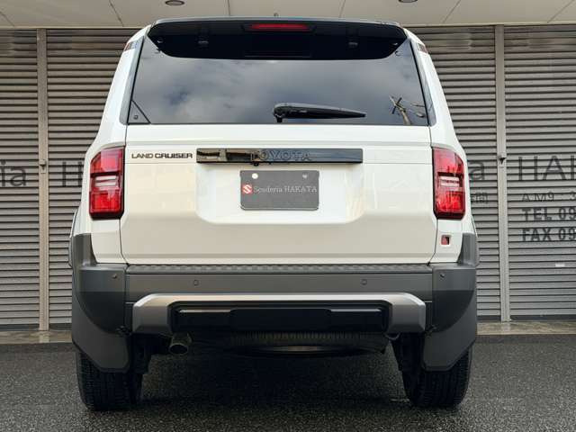 �I�[�g�}�`�b�N�e�[���Q�[�g�E�o�b�N�J�����E���A�o���p�[�K�[�h(�V���o�[�h���EZX�O���[�h)