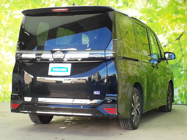 ヴォクシー2.0 S-Z