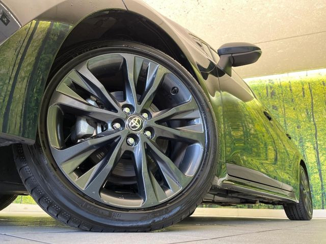 �y�����A���~�z�C�[���z�O�ςɃ}�b�`���������A���~�z�C�[���𑕒����Ă���܂��B�e��ЊO�A���~�z�C�[����A�X�^�b�h���X�^�C�����戵�����Ă���܂��B���񂲑��k����������