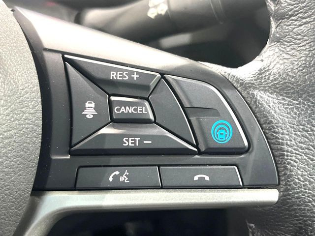 �y�v���p�C���b�g�z�������H�ł̒��������s���y��!!�a�؎��Ə��񑖍s�̃V�[���ŁA�A�N�Z���E�u���[�L�E�X�e�A�����O�������Ő��䂵�A�������^�]�̕��S���y�����Ă���܂���