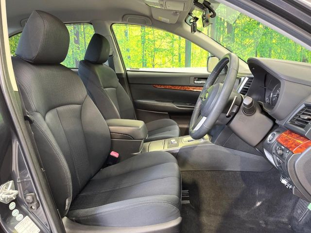 �^�]�Ȃ܂��ɂ͏\���ȃX�y�[�X������A�啿�ȕ��ł��������^�]���Ă�����������ł��B