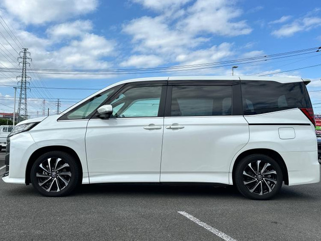 ノア1.8 ハイブリッド S-Z