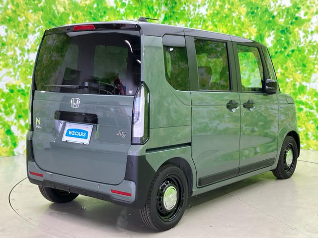 N-BOXジョイ 2トーン