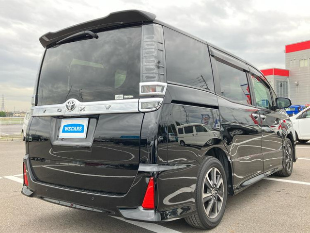 ヴォクシー2.0 ZS 煌III