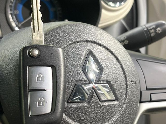 �y�L�[���X�z�������ꂽ�ꏊ����ł��{�^����Ńh�A�̊J���E�{�����ł���̂łƂ��Ă��֗�!�h�A�̌�������ɏ������邱�Ƃ�����܂���