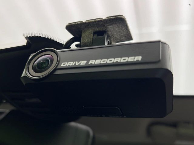 �y�h���C�u���R�[�_�[�z�h���C�u���R�[�_�[����!���s���͂������A������^�]�⎖�̂ɑ��������ہA�f���ŋL�^���A����̃��X�N�ɔ����܂��B���L�^�pSD�J�[�h�͂��q�l�����g�ł��������������K�v������܂��B