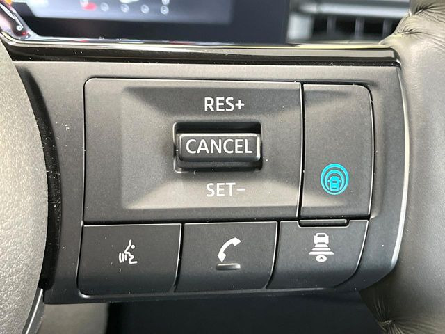 �y�v���p�C���b�g�z�������H�ł̒��������s���y��!!�a�؎��Ə��񑖍s�̃V�[���ŁA�A�N�Z���E�u���[�L�E�X�e�A�����O�������Ő��䂵�A�������^�]�̕��S���y�����Ă���܂���